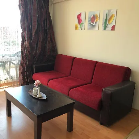 Studio в апарт-отеле гранд форт клуб Elenite