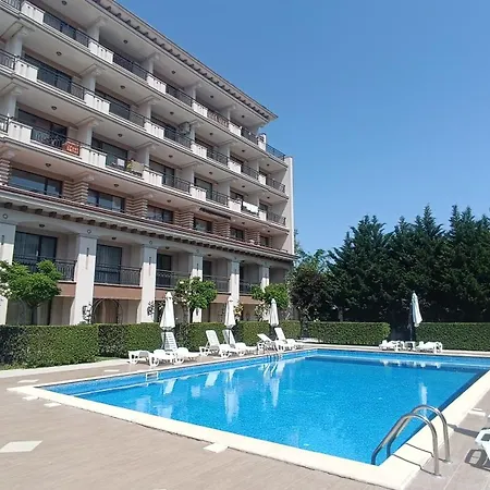 Sunny Complex U-dacha Apartament *